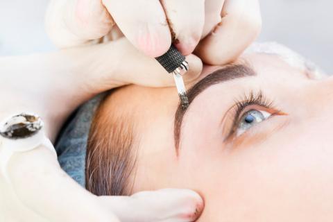 Las ventajas y desventajas del Microblading en Pamplona